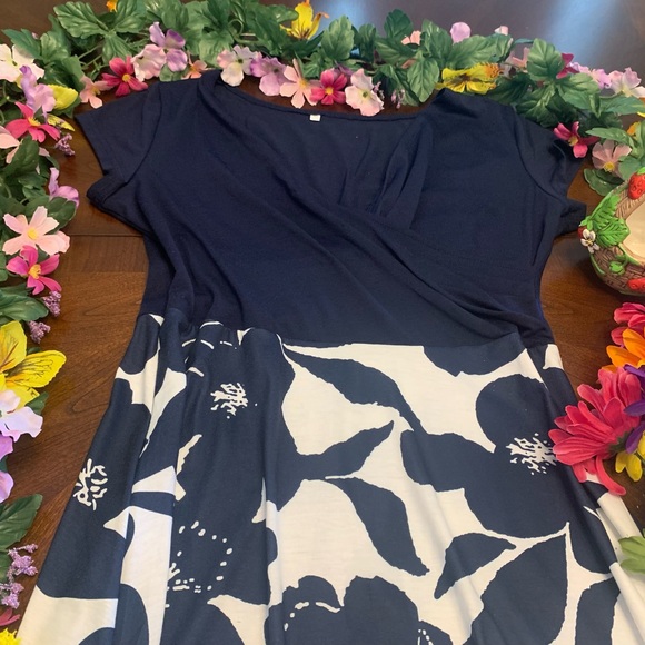 Flower Power - Picture 4 of 5